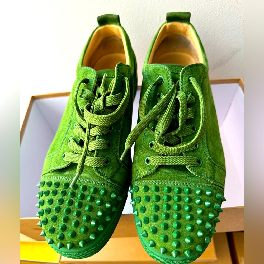 Christian Louboutin
Louis Junior Spiked Low-Top Sneakers